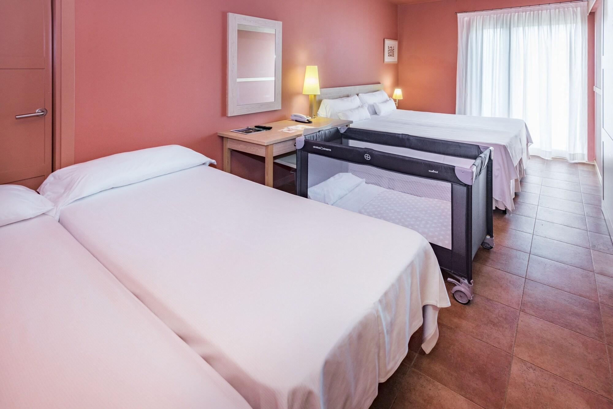 Hotel & Resort Vilar Rural D'Arnes By Serhs Hotels Сан-Карлос-де-ла-Рапита Экстерьер фото