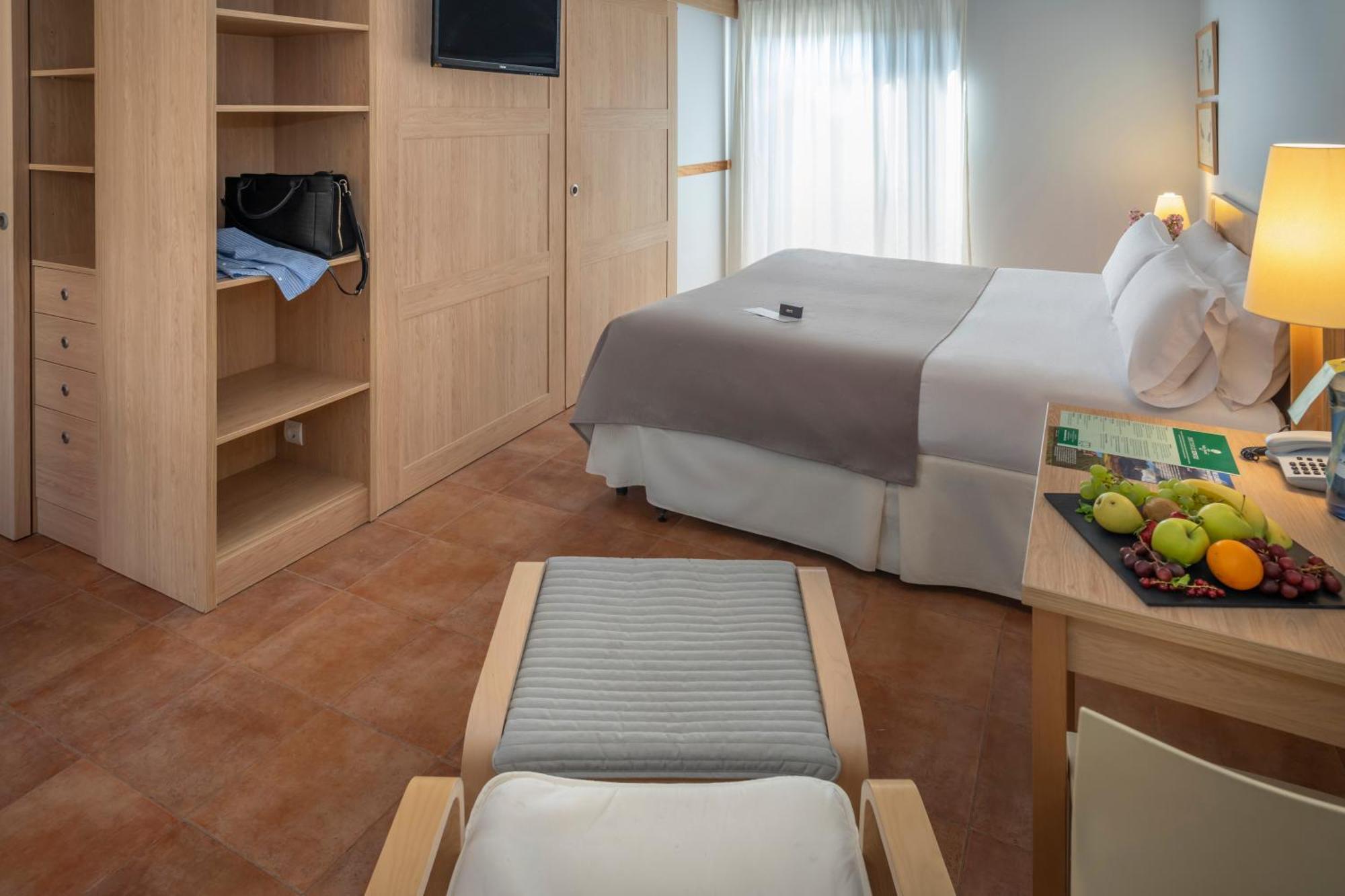 Hotel & Resort Vilar Rural D'Arnes By Serhs Hotels Сан-Карлос-де-ла-Рапита Номер фото